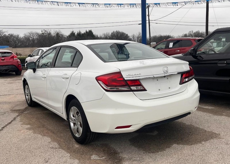 Honda Civic Sedan Vehicle Image 07