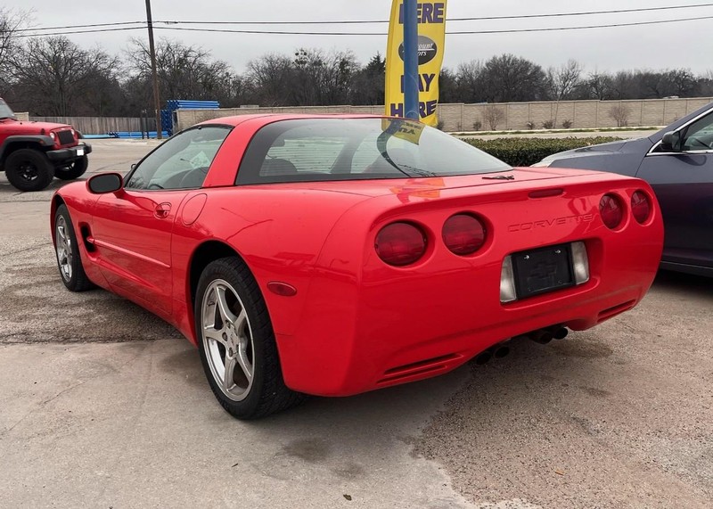 Chevrolet Corvette Vehicle Image 07