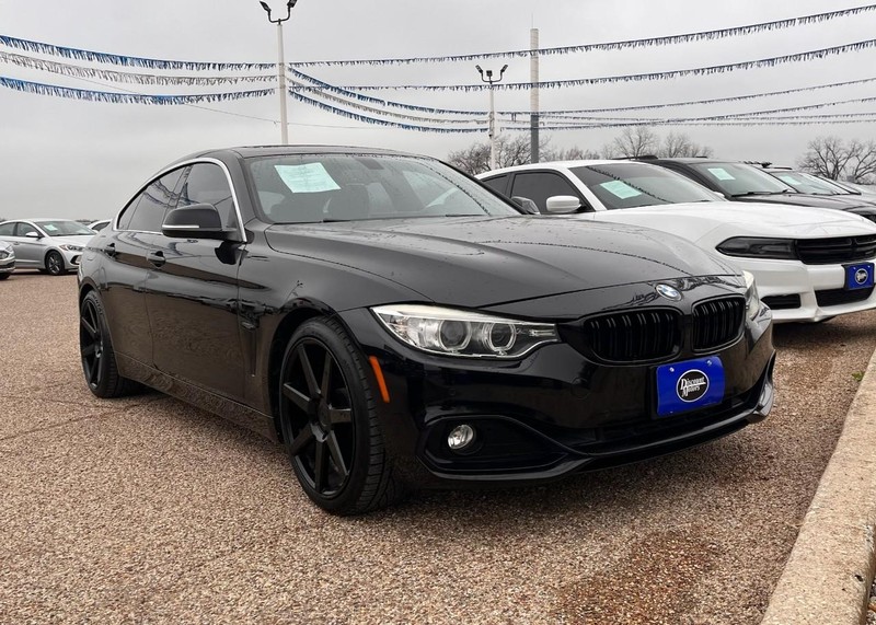 BMW 4 Series Vehicle Image 03