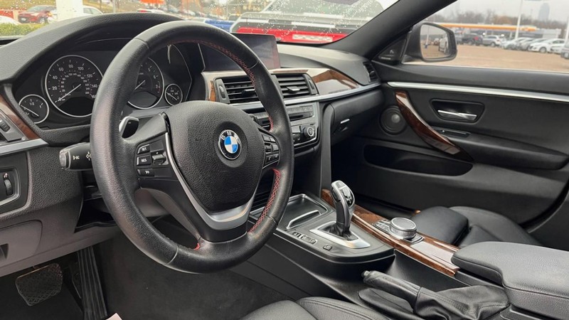 BMW 4 Series Vehicle Image 05