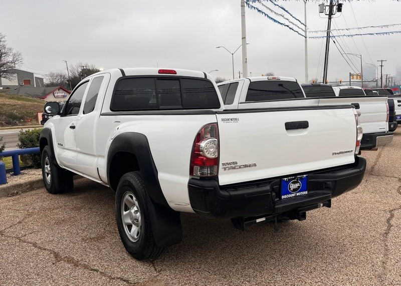 Toyota Tacoma Vehicle Image 07