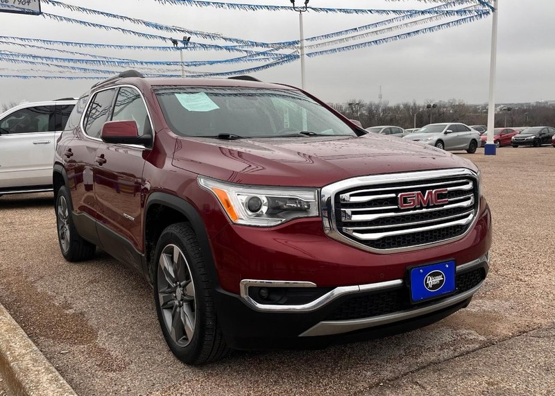 GMC Acadia Vehicle Image 03