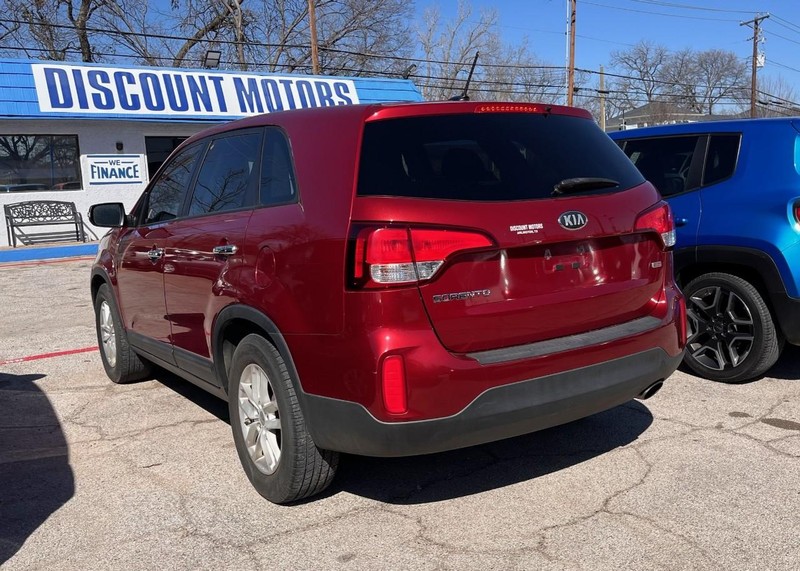 Kia Sorento Vehicle Image 07