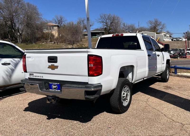 Chevrolet Silverado 2500HD Vehicle Image 04