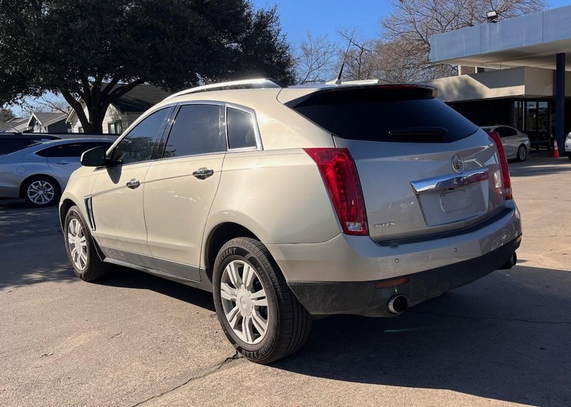 Cadillac SRX Vehicle Image 07