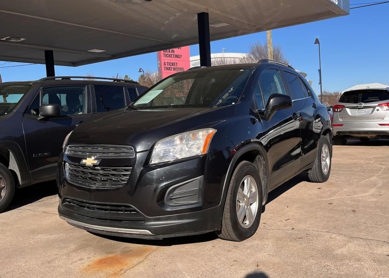 Chevrolet Trax Vehicle Image 02