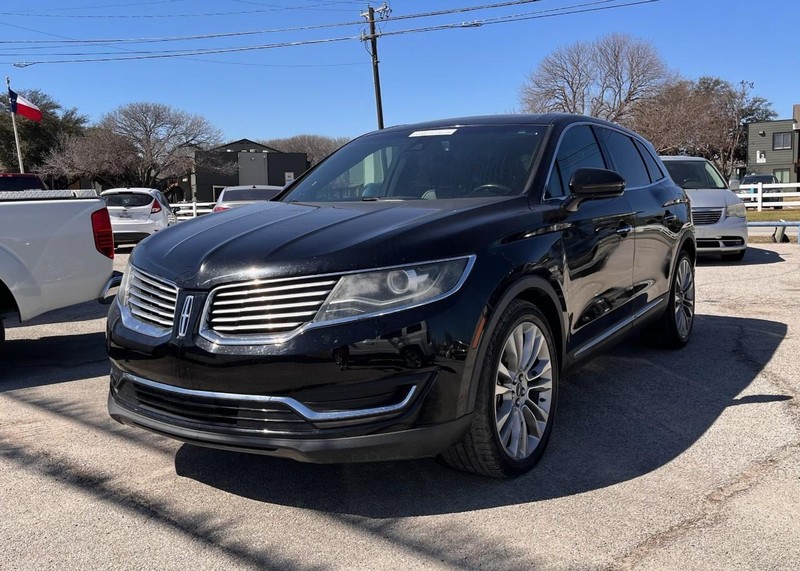 Lincoln MKX Vehicle Image 02