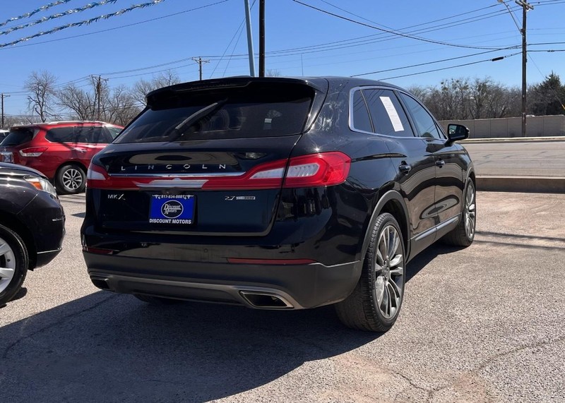 Lincoln MKX Vehicle Image 04