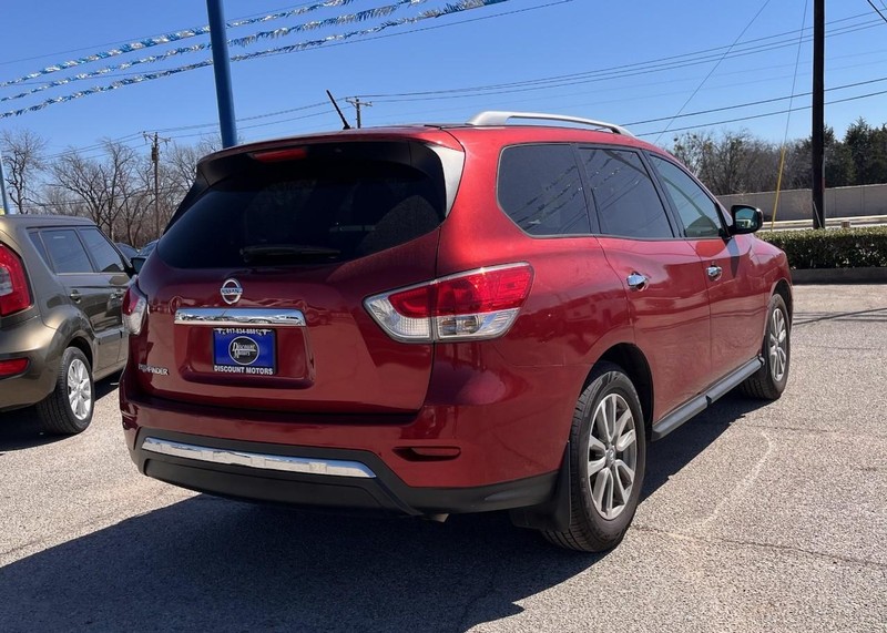 Nissan Pathfinder Vehicle Image 04