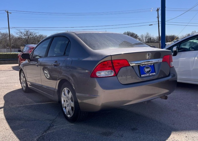 Honda Civic Sedan Vehicle Image 07