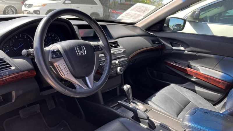 Honda Crosstour Vehicle Image 05