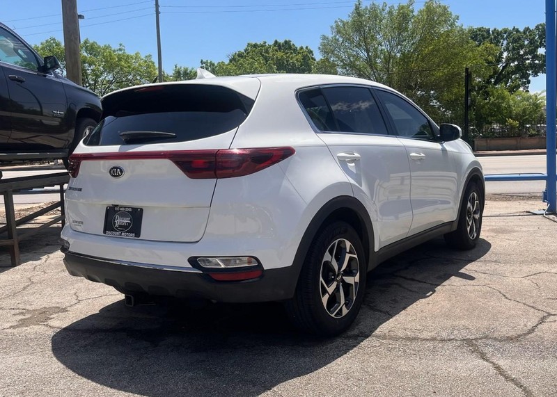 Kia Sportage Vehicle Image 04