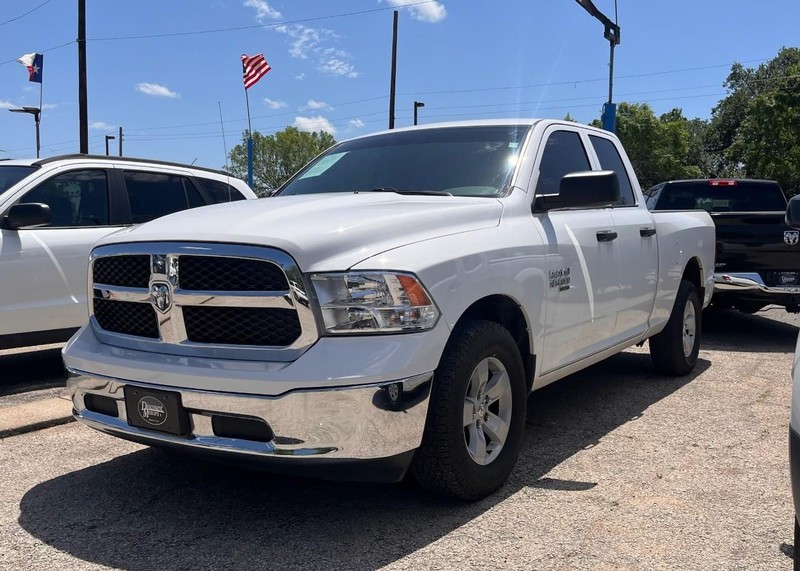 Ram 1500 Vehicle Image 02