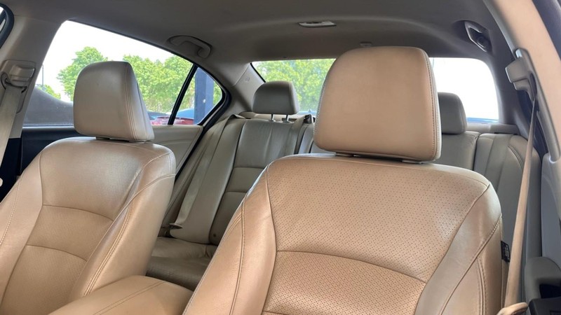 Honda Accord Sedan Vehicle Image 06