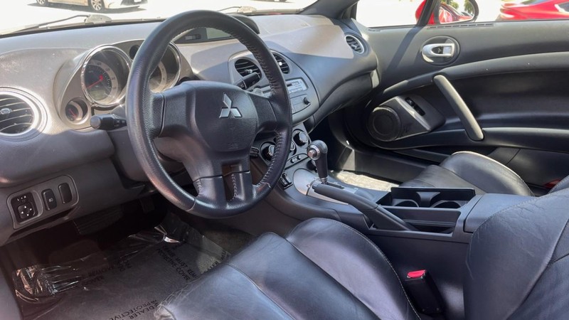 Mitsubishi Eclipse Vehicle Image 05