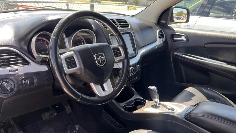 Dodge Journey Vehicle Image 05