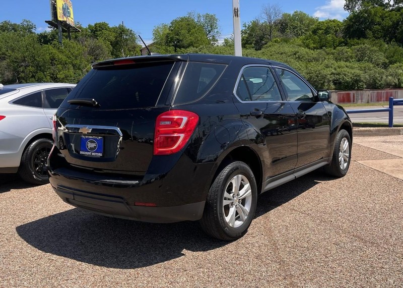 Chevrolet Equinox Vehicle Image 04