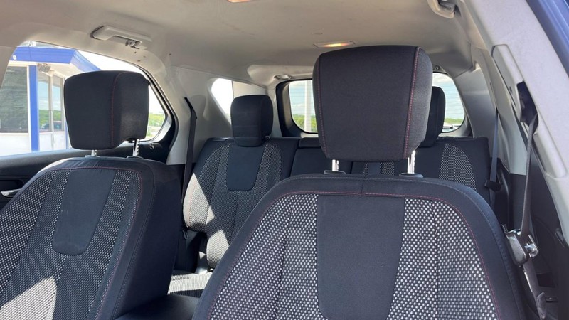 Chevrolet Equinox Vehicle Image 06