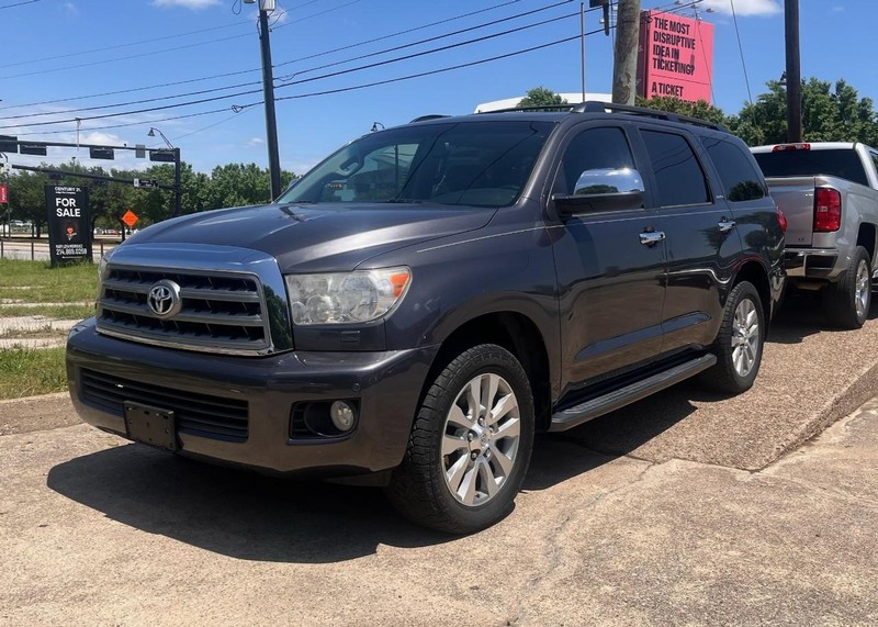 Toyota Sequoia Vehicle Image 02