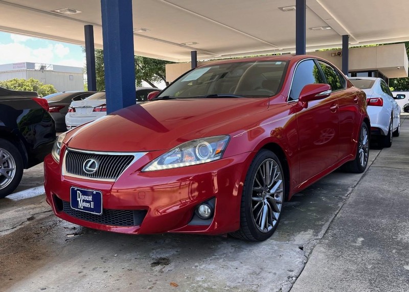 Lexus IS 250 Vehicle Image 02