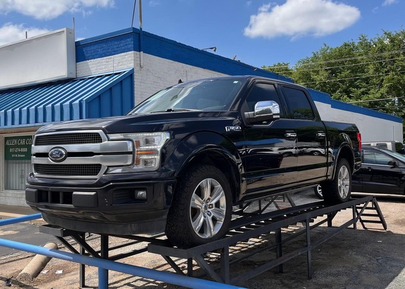 Ford F-150 Vehicle Image 02