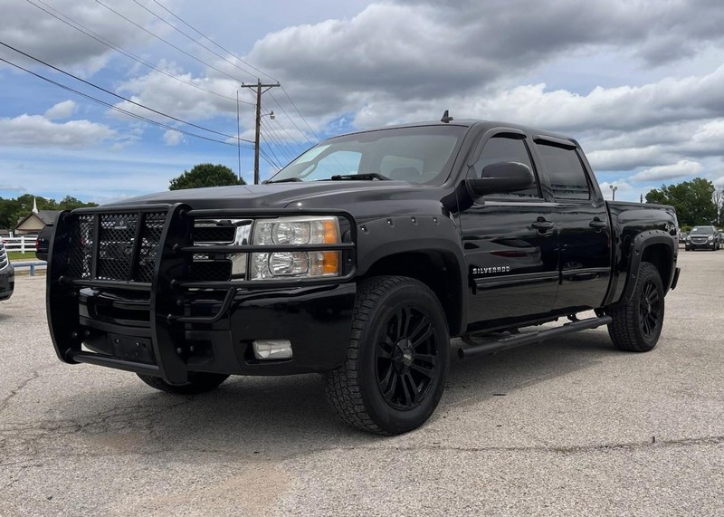 Chevrolet Silverado 1500 Vehicle Image 02