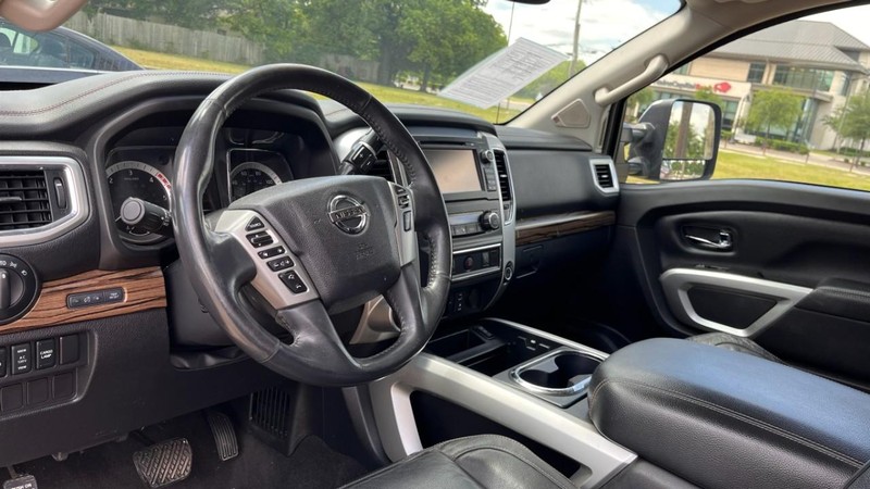Nissan Titan XD Vehicle Image 05