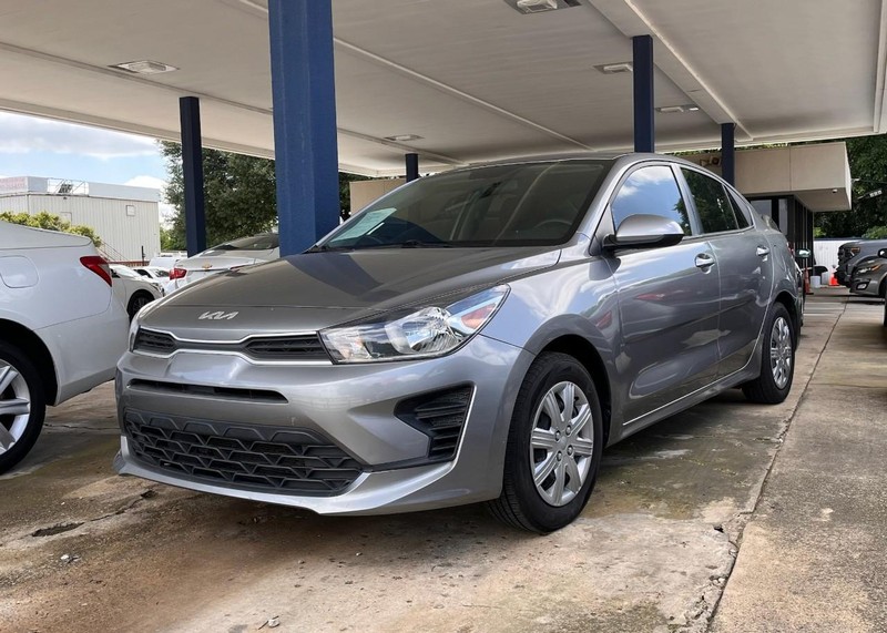 Kia Rio Vehicle Image 02
