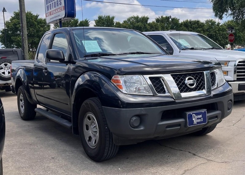 Nissan Frontier Vehicle Image 03