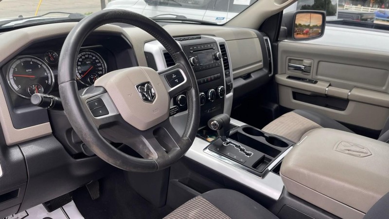 Dodge Ram 1500 Vehicle Image 05