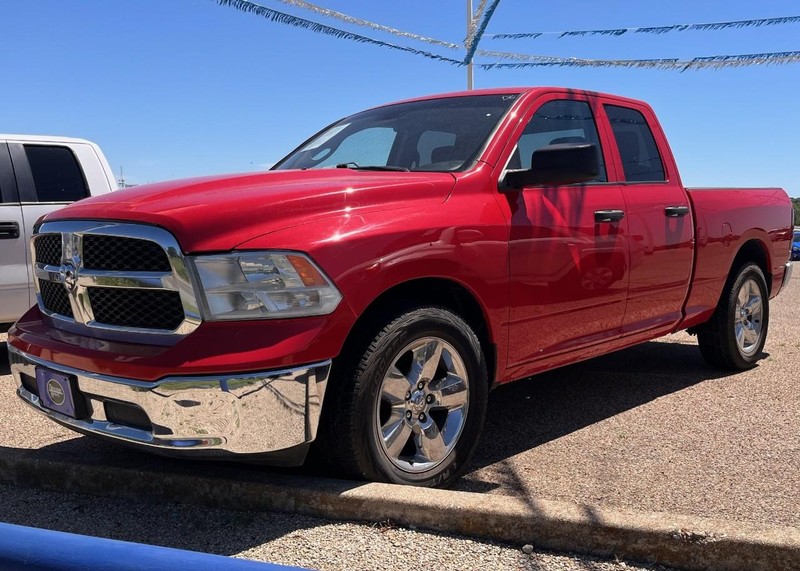 Ram 1500 Classic Vehicle Image 02