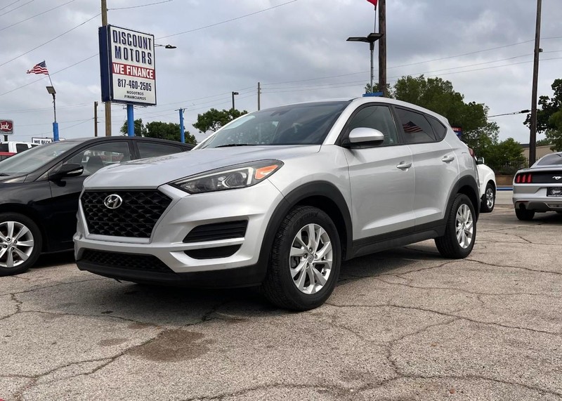 Hyundai Tucson Vehicle Image 02