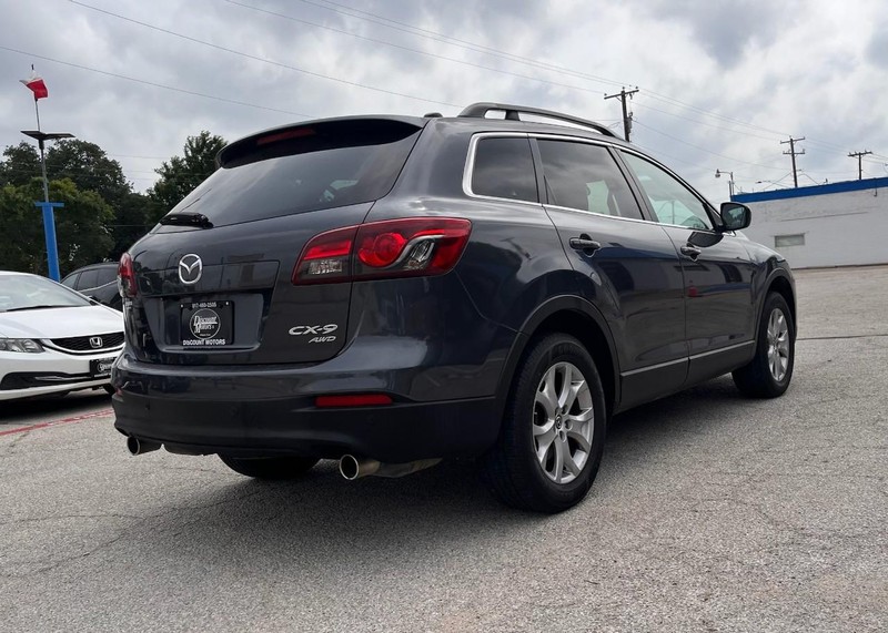 Mazda CX-9 Vehicle Image 04