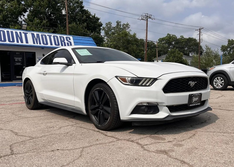 Ford Mustang Vehicle Image 03