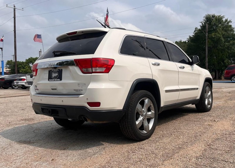 Jeep Grand Cherokee Vehicle Image 04