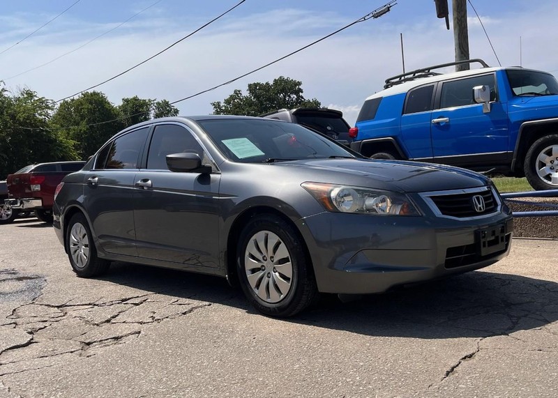 Honda Accord Sedan Vehicle Image 03