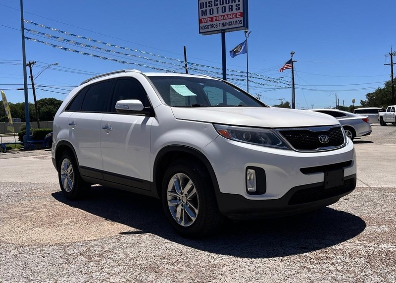 Kia Sorento Vehicle Image 03