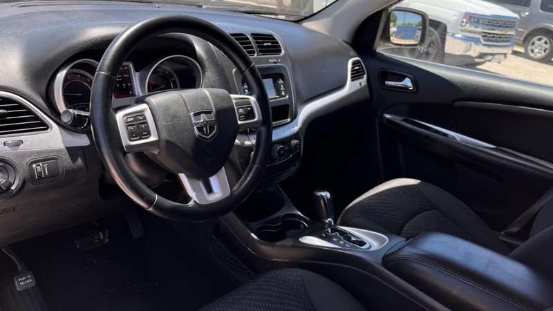Dodge Journey Vehicle Image 04