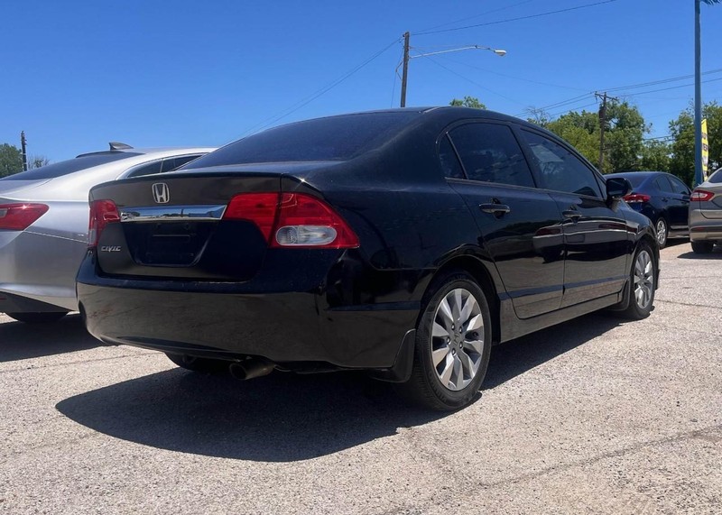 Honda Civic Sedan Vehicle Image 04