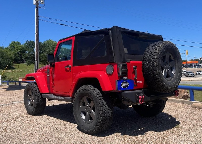 Jeep Wrangler Vehicle Image 07