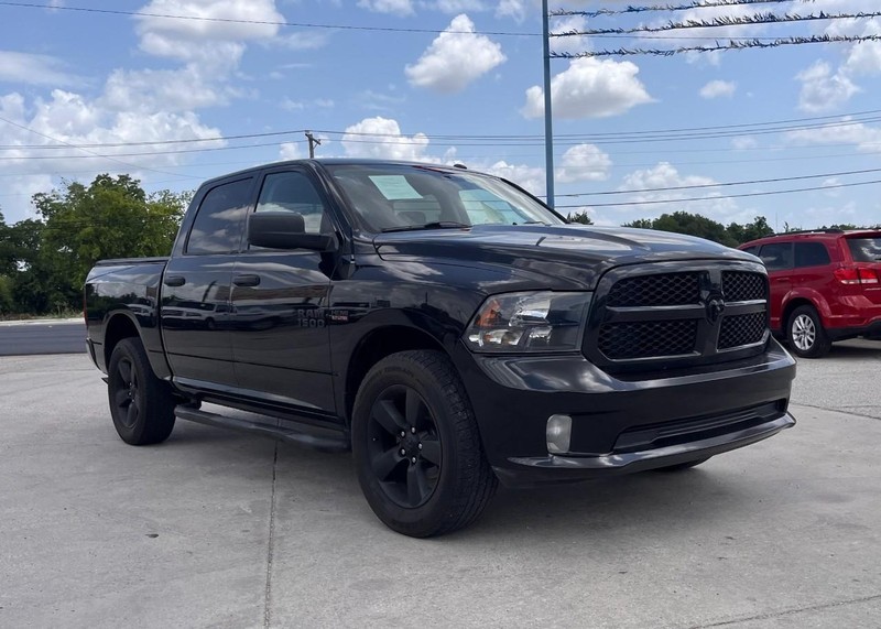 Ram 1500 Vehicle Image 03