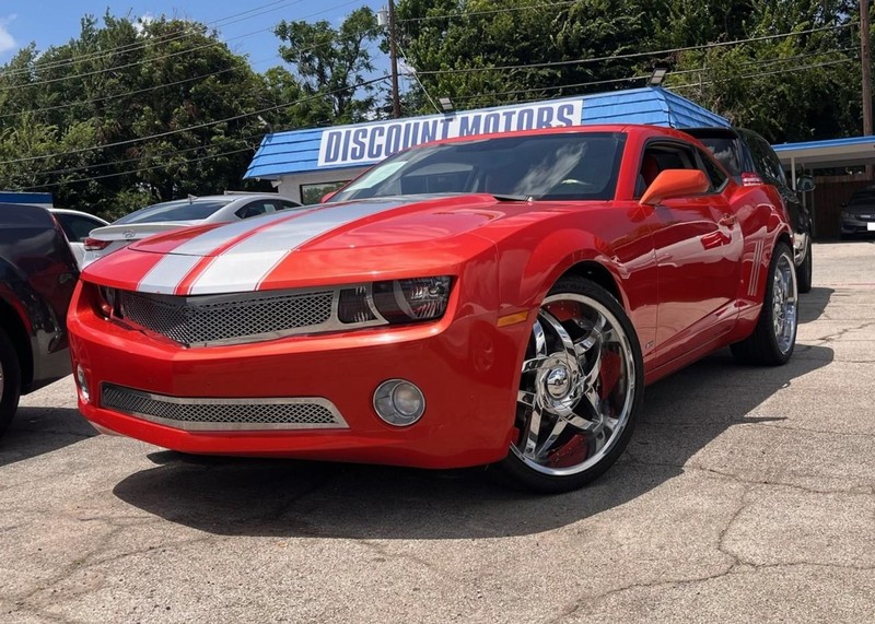Chevrolet Camaro Vehicle Image 02