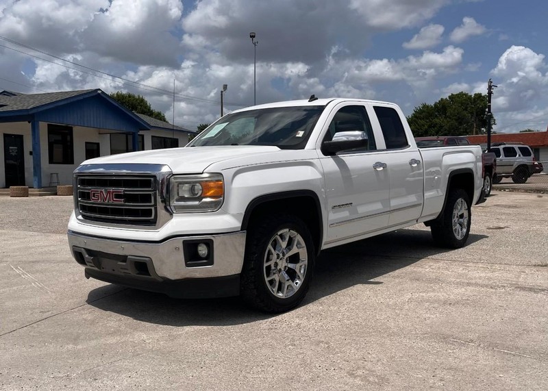 GMC Sierra 1500 Vehicle Image 02