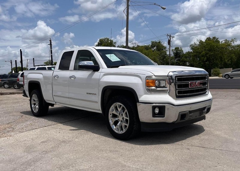GMC Sierra 1500 Vehicle Image 03