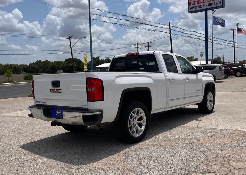 GMC Sierra 1500 Vehicle Image 04