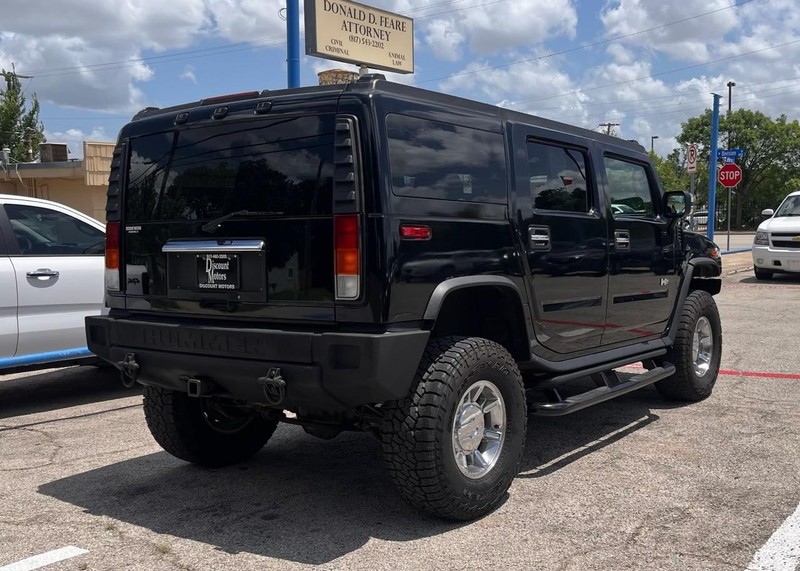 HUMMER H2 Vehicle Image 04