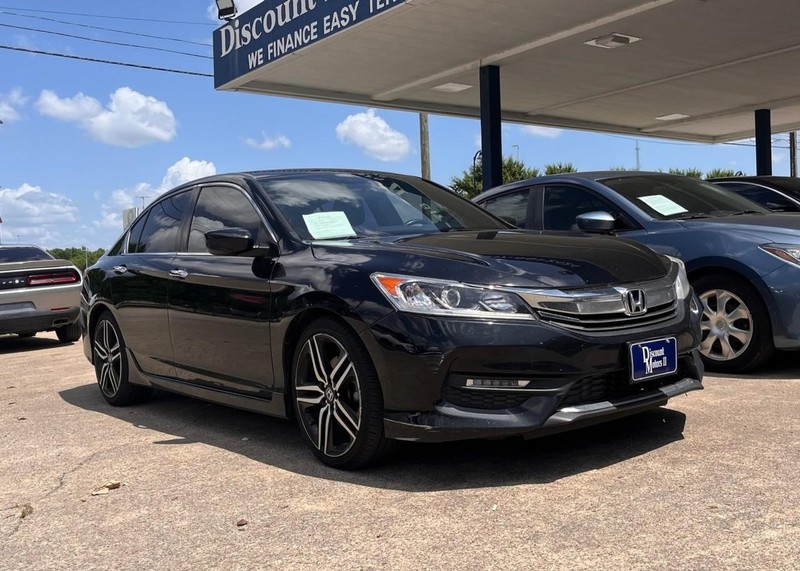 Honda Accord Sedan Vehicle Image 03