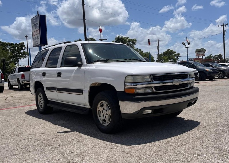 Chevrolet Tahoe Vehicle Image 03