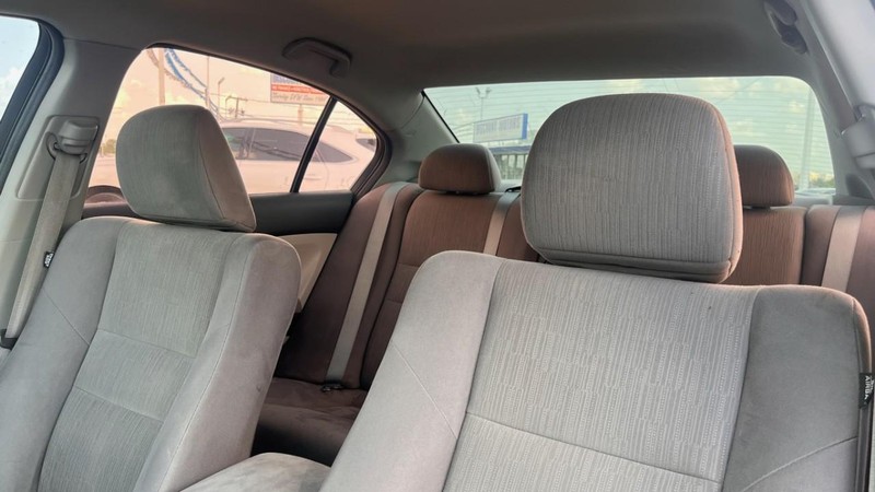 Honda Accord Sedan Vehicle Image 06