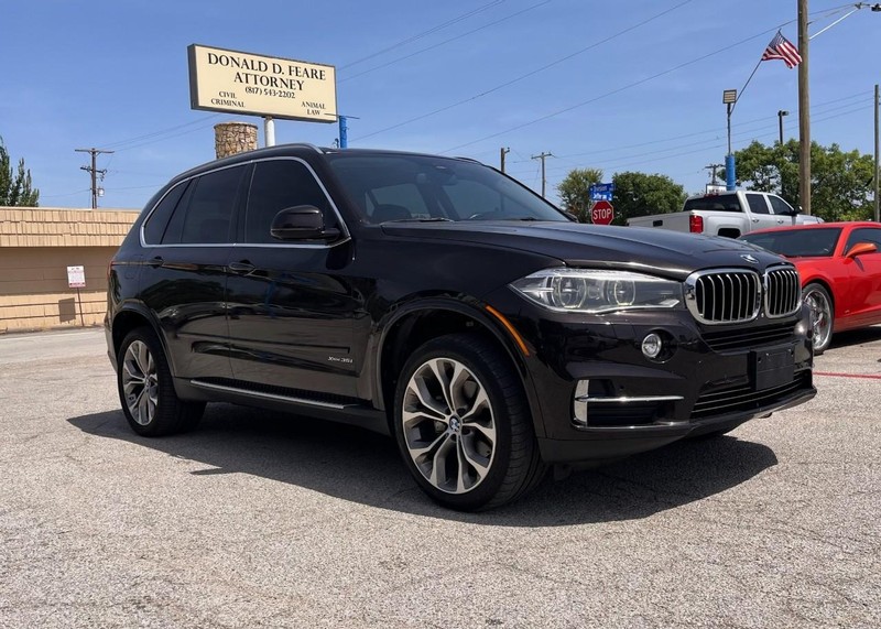BMW X5 Vehicle Image 03